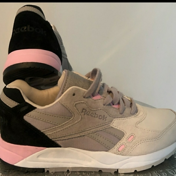 Reebok Bolton X (NWOT) - Picture 5 of 6